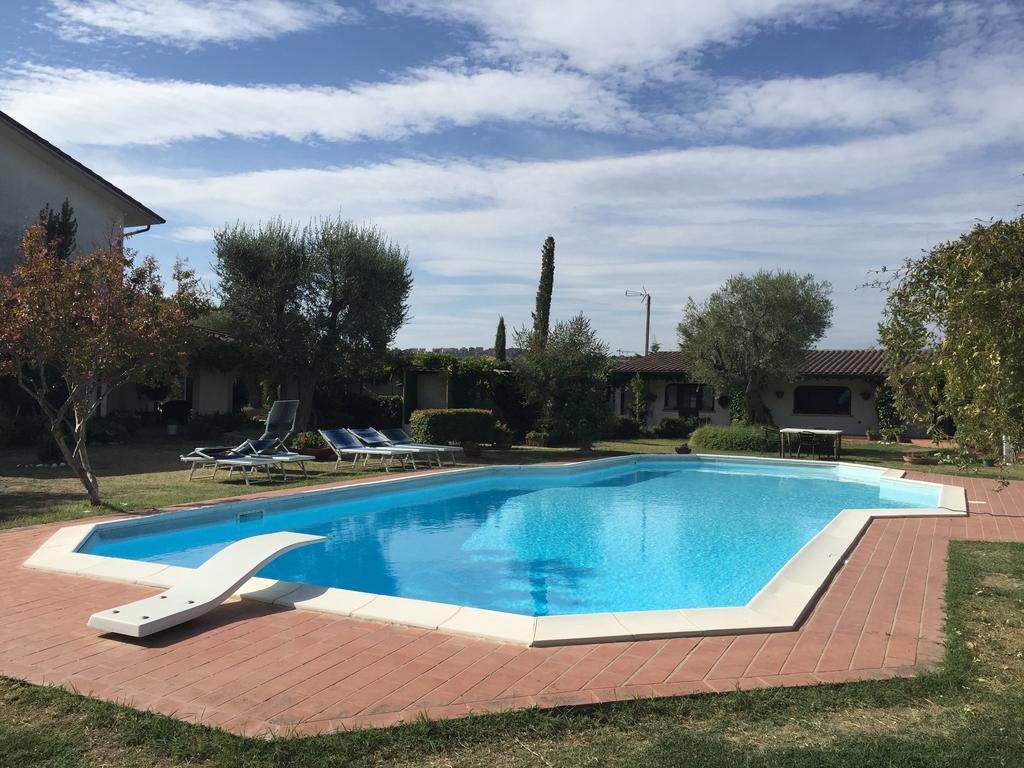 Villa Dolcevita San Costanzo Exterior foto